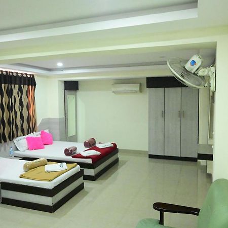 Thaibah Residency Otel Kottakkal Dış mekan fotoğraf