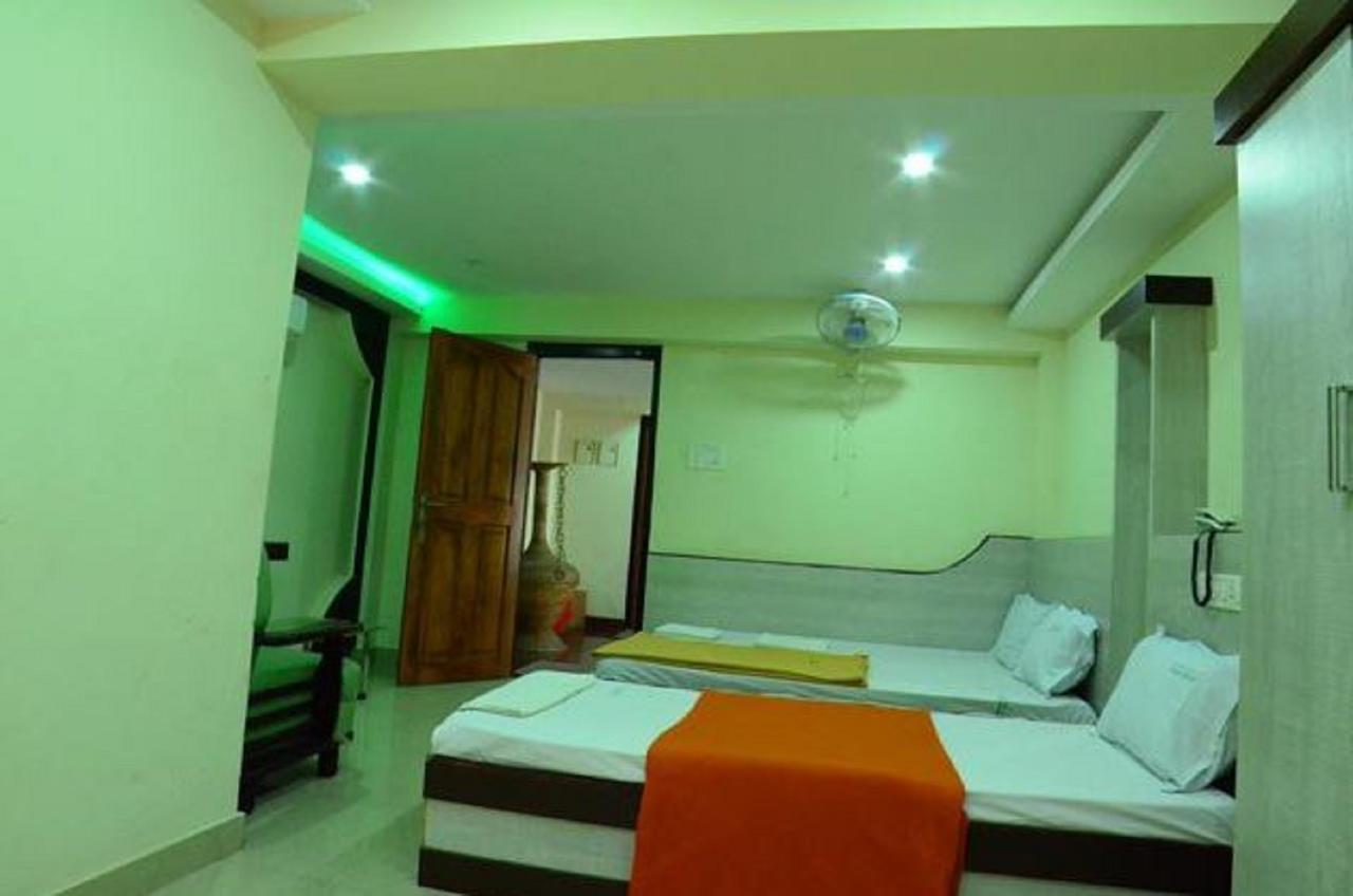 Thaibah Residency Otel Kottakkal Dış mekan fotoğraf